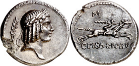(hacia 67 a.C.). Gens Calpurnia. Denario. (Bab. 24) (S. 24g) (Craw. 408/1) (FFC. 386). Hoja en borde del anverso e incisión en borde del reverso. Ex R...