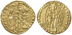 Venezia - Michele Morosini (1382) Ducato - D/ MICHELL' MAVR - S M VENETI, San Marco stante a sinistra porge il vessillo al doge genuflesso, lungo l'as...