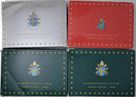 Giovanni Paolo II (1978-2005) Insieme di 4 divisionali con medaglia in argento (2003, 2004 e 2005 (2)) - Nei rispettivi cofanetti originali

Status:...