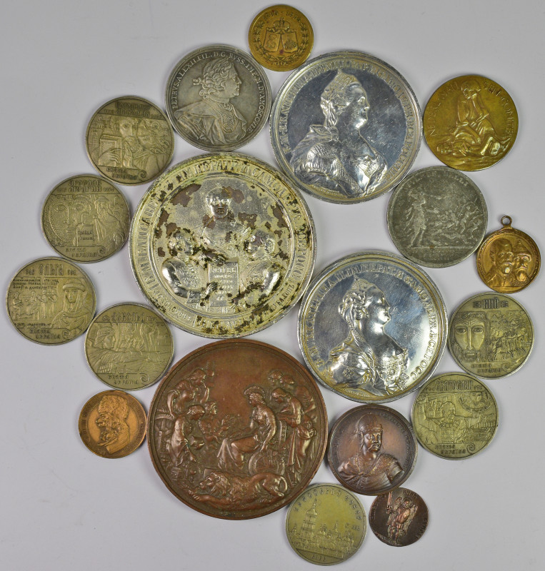 Medaillen alle Welt: Russland: Lot 19 Medaillen aus Russland bzw. mit Bezug zu R...