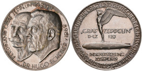 Medaillen Deutschland - Sonstige: Luft- und Raumfahrt: Silbermedaille 1928 von O. Hoppe bei Lauer, auf die Indienststellung des ”LZ 127”. Köpfe von Ze...