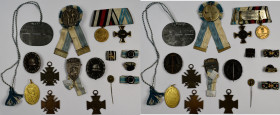 Orden & Ehrenzeichen: Erster Weltkrieg: Lot verschiedene Abzeichen, dabei: 2 Verwundetenabzeichen und eine Anstecknadel, 2x Ehrenkreuz für Frontkämpfe...