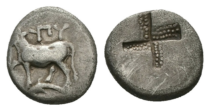 Thrace, Byzantion. AR Hemidrachm, 2.39 g 13.77 mm. Circa 340-320 BC.
Obv: Bull s...