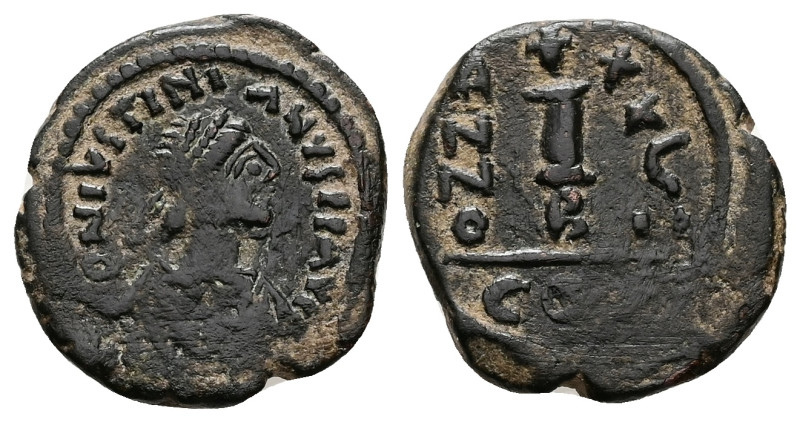 Justinian I, AD 527-565. AE, Decanummium. 4.75 g. 20.28 mm. Constantinople.
Obv...