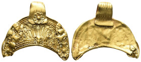 Greek, Hellenistic Period gold crescent pendant (c. 4th-3rd centuries BC).
Gold pendant; crescent; surrounded by twisted and plain wires; decorated w...