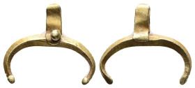 Roman gold pendant in the form of crescent (c. AD 1st–2nd centuries).
Gold pendant in the form of a crescent. The obverse is decorated with three gold...