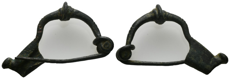 AE Roman bow fibula (AD 1st–3rd centuries)
A bronze fibula.
Weight: 15.87 g.
...