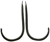 AE Greco-Roman bronze fish-hook (AD 1st-3rd centuries)
Bronze fish-hook.
Weight: 4.53 g.
Diameter: 61.01 mm.