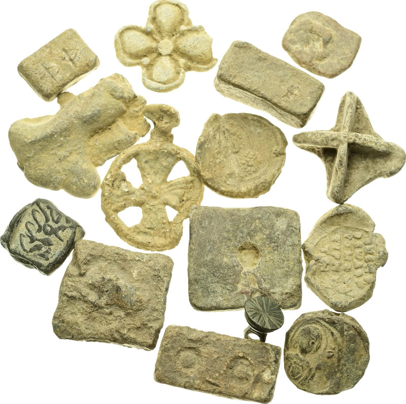 Lot of 15 unclassified
See picture.
LOT SOLD AS IS, NO RETURNS.