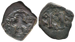 Byzantine Coins. Ae. Circa, 7th - 11th Century.
Reference:
Condition: Very Fine
W :3.4gr
H :18.3mm