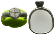 Collectible Items
Reference:
Condition: Very Fine
W :3.1 gr
H :24 mm