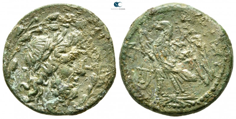 Bruttium. The Brettii 208-203 BC. 
Reduced Uncia Æ

22mm., 7,27g.



very...