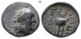 Lydia. Thyateira circa 100 BC. Bronze Æ