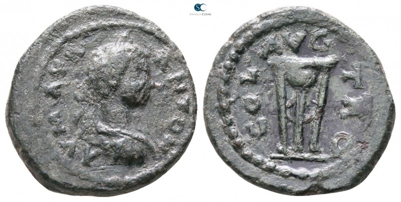 Troas. Alexandreia. Caracalla AD 198-217. 
Bronze Æ

14mm., 2,48g.



ver...
