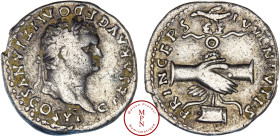 Domitien (81-96), Denier, 79, Rome, Av. CAESAR AVG F DOMITIANVS COS VI, Tête laurée à droite, Rv. PRINCEPS IVVENTVTIS, deux mains jointes sur un troph...