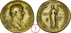 Hadrien (117-138), Sesterce, 132-134, Rome, Av. HADRIANVS AVGVSTVS, Buste lauré et drapé à droite, Rv. CLEMENTIA AVG COS III P P, La Clémence debout à...
