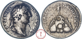 Hadrien (117-138), Cappadoce, Didrachme, Caesarea, Av. AVT KAIC TPAIAN A∆PIANOC CЄB, Tête laurée à droite, Rv. ΔΗΜΑΡΧ ΕΞ ΥΠΑΤ Γ, Le mont Argaeus sur l...