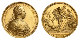 Georges II, 1727-1760. 
Médaille en or commémorant la victoire de Culloden sur les troupes du prétendant Charles Edouard Stuart en 1746, par R. Yeo. ...