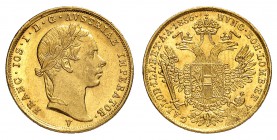 Lombardo-Vénétie
François-Joseph I, 1848-1866. 
Ducat 1856 V, Venise. Tête laurée à droite. Lettre d'atelier au-dessous / Armoiries entourées du col...