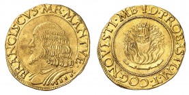 Mantoue
François II Gonzague, 1484-1519. 
Ducat non daté (vers 1497-1510). Buste cuirassé à gauche / Creuset rempli de barres d'or et entouré de fla...