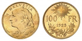 Confédération
100 Francs 1925 B, Berne. Buste de jeune femme à gauche, dans un paysage de montagnes / Valeur et date. Au-dessus, une croix suisse ray...