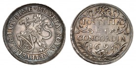 Zurich
Taler 1695. Lion debout à gauche, tenant une épée et un bouclier / Inscription et date sur quatre lignes dans un cartouche ornementé. Tranche ...
