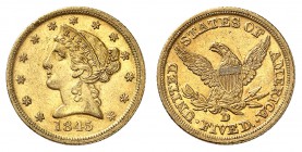 5 Dollars 1845 D, Dahlonega. Tête de la Liberté à gauche, entourée de treize étoiles. Date en dessous / Ecusson sur une aigle aux ailes éployées, tena...