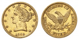 5 Dollars 1859 S, San Francisco. Tête de la Liberté à gauche, entourée de treize étoiles. Date en dessous / Ecusson sur une aigle aux ailes éployées, ...