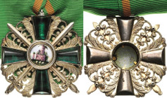 Orden deutscher Länder Baden
Orden vom Zähringer Löwen, Ritterkreuz 2. Klasse mit Schwertern Verliehen 1866-1918. Silber/Silber vergoldet und emailli...