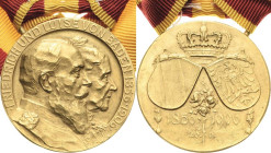 Orden deutscher Länder Baden
Erinnerungsmedaille zur goldenen Hochzeit gestiftet 1906. Bronze vergoldet. 35 mm, 23,32 g. Am neuen Band OEK 222 Nimmer...
