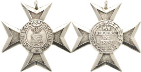 Orden deutscher Länder Sachsen
Silbernes Verdienstkreuz Verliehen 1910-1918. Mehrteilige Fertigung. Silber, 37 x 36 mm. 15,65 g OEK 2159 Nimmergut 29...