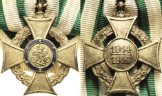 Orden deutscher Länder Sachsen
Erinnerungskreuz für freiwillige Krankenpflege im Kriege "1914/17" Verliehen 1914-1917. Bronze, vergoldet, teilemailli...