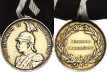 Orden des Deutschen Reiches
Kriegerverdienstmedaille 1. Klasse in Silber am Band, auch für farbige Offiziere Verliehen 1892-1919. (E. Weigand) 38,5 m...