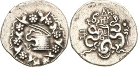 Mysien Pergamon
 Cistophor 166/167 v. Chr Cista Mystica mit Schlange im Efeukranz / Bogen im Gorytos flankiert von zwei Schlangen SNG Cop. 429 SNG BN...
