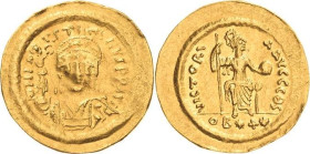 Justinus II. 565-578 Soldius 565/578, Constantinopel Brustbild von vorne mit Helm und Victoriola, DN IVSTINVS PP SVC / Constantinoplis thront von vorn...