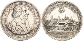Reformation-Ereignisse und Jubiläen
 Silbermedaille 1717 (C. Wermuth) 200 Jahre Reformation in Mühlhausen. Brustbild Martin Luther nach rechts / Stad...