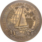 Schifffahrt
 Einseitige Bronzemedaille 1936 (Otto Breede, Kiel) II. Internationale Marine-Pokal-Segelwettfahrt Kiel 1936. Segelboot vor Weltkugel, um...