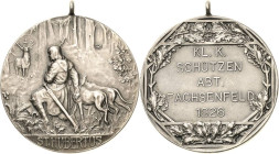 Schützenmedaillen
Fachsenfeld Silbermedaille 1926 (B. Mayer) Kleinkaliberschützen. Hl. Hubertus auf der Jagd / 5 Zeilen in Kartusche im Eichenkranz. ...