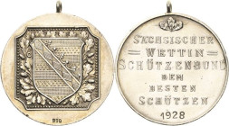 Schützenmedaillen
Sachsen Silbermedaille 1928. Dem besten Schützen des Wettinischen Schützenbunds. Wappen / 6 Zeilen Schrift. Mit Av-Punze: 990. 28,5...