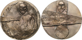 Güttler, Peter Götz *1939 Große Weißmetallgussmedaille 2010. Giuseppe Garibaldi. Garibaldi in Halbfigur fast von vorn / Oben Kopf Garibaldis von vorn,...
