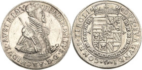 Habsburg
Erzherzog Ferdinand 1564-1595 Taler o.J. Hall Voglhuber 87/VI var. Davenport 8094 M./T. 268 var Attraktives Exemplar. Vorzüglich/vorzüglich-...