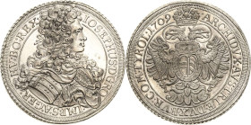 Habsburg
Josef I. 1705-1711 Taler 1709, Wien Voglhuber 251/I Davenport 1013 Herinek 123 Kabinettstück. Äußerst selten in dieser Erhaltung. Prägefrisc...