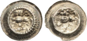 Braunschweig, Herzogtum
Albrecht der Große 1252-1279 Brakteat Zwei Löwen übereinander nach links im doppelten Perlkreis. Dazu ein weiteres Exemplar m...