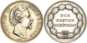 Bayern
Ludwig II. 1864-1886 Silbermedaille o.J. (J. Ries) Schießprämie "Dem besten Schützen". Kopf nach rechts / 3 Zeilen Schrift im Eichenkranz. 38,...