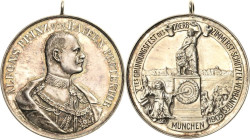 Bayern
Prinz Alfons von Bayern 1862-1933 Silbermedaille 1905 (Deschler) 10. Gründungsfest der oberbayerischen Zimmerstutzen-Vereinigung. Brustbild na...