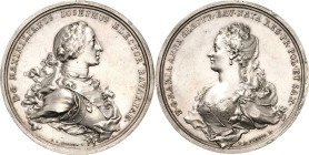Sachsen-Kurlinie ab 1547 (Albertiner)
Friedrich August II. 1733-1763 Silbermedaille 1747 (Schega) Vermählung seiner Tochter Maria Anna mit dem Kurfür...