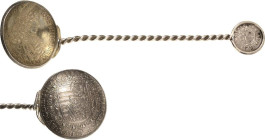 Silberlöffel aus Habsburg - Taler 1710 Wien und Salzburg - 2 Kreuzer 1695 gefertigt. Mit gewundenem Stiel. Länge 160 mm, 38,5 g Sehr gut erhalten