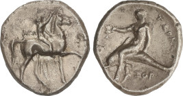 Ancient Greece
Nomos. 302-280 a.C. TARENTUM. CALABRIA. Anv.: Joven a caballo a derecha, sostniendo riendas y coronando caballo, debajo leyenda. Rev.:...