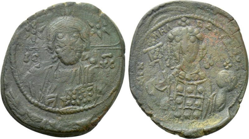 MICHAEL VII DUCAS (1071-1078). Follis. Constantinople.

Obv: IC - XC.
Facing ...
