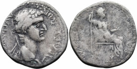 Roman Imperial
Tiberius (14-37 AD). Lugdunum
AR Denarius (18mm 3.37g)
Obv: TI CAESAR DIVI-AVG F AVGVSTVS, laureate head of Tiberius right.
Rev: PO...